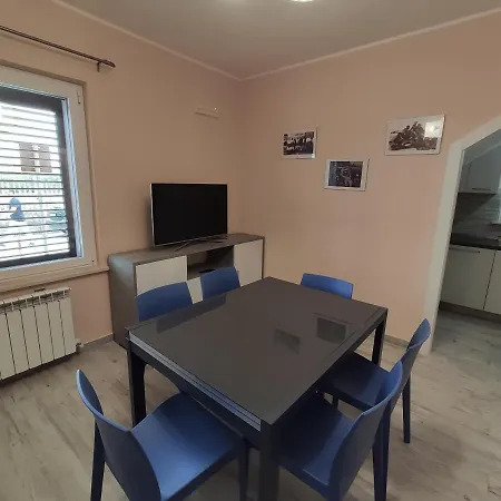 Apartment La Casa Sulle Onde *